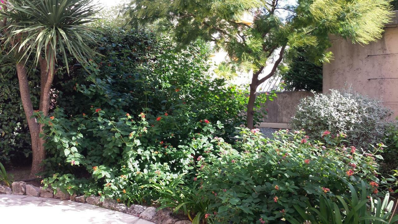 Central Avec Jardin Cannes Exterior photo