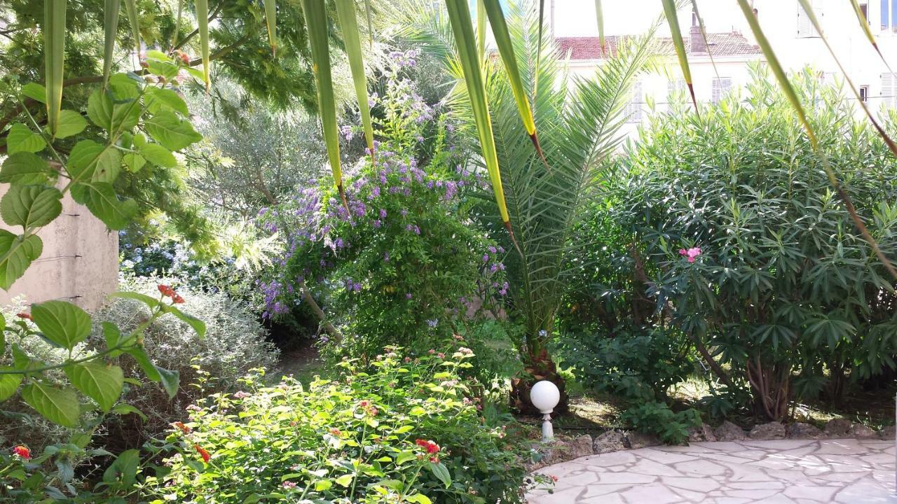 Central Avec Jardin Cannes Exterior photo